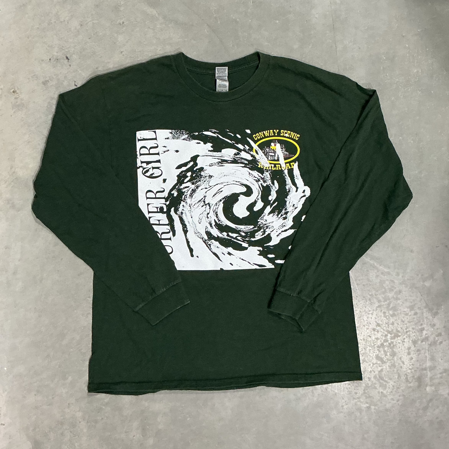 Large "Conway Scenic" Cyclone Longsleeve