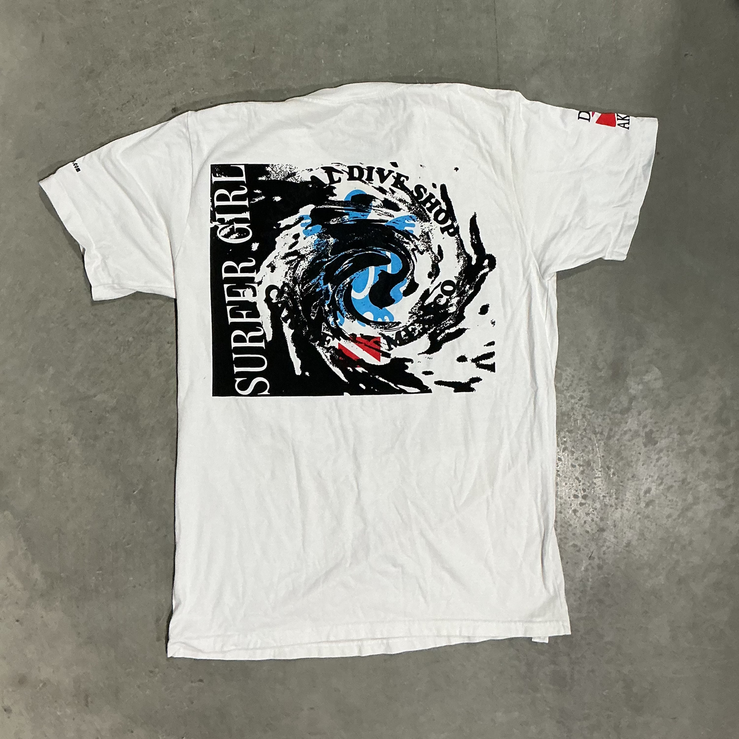 Large "Akumal Dive" Cyclone Tee